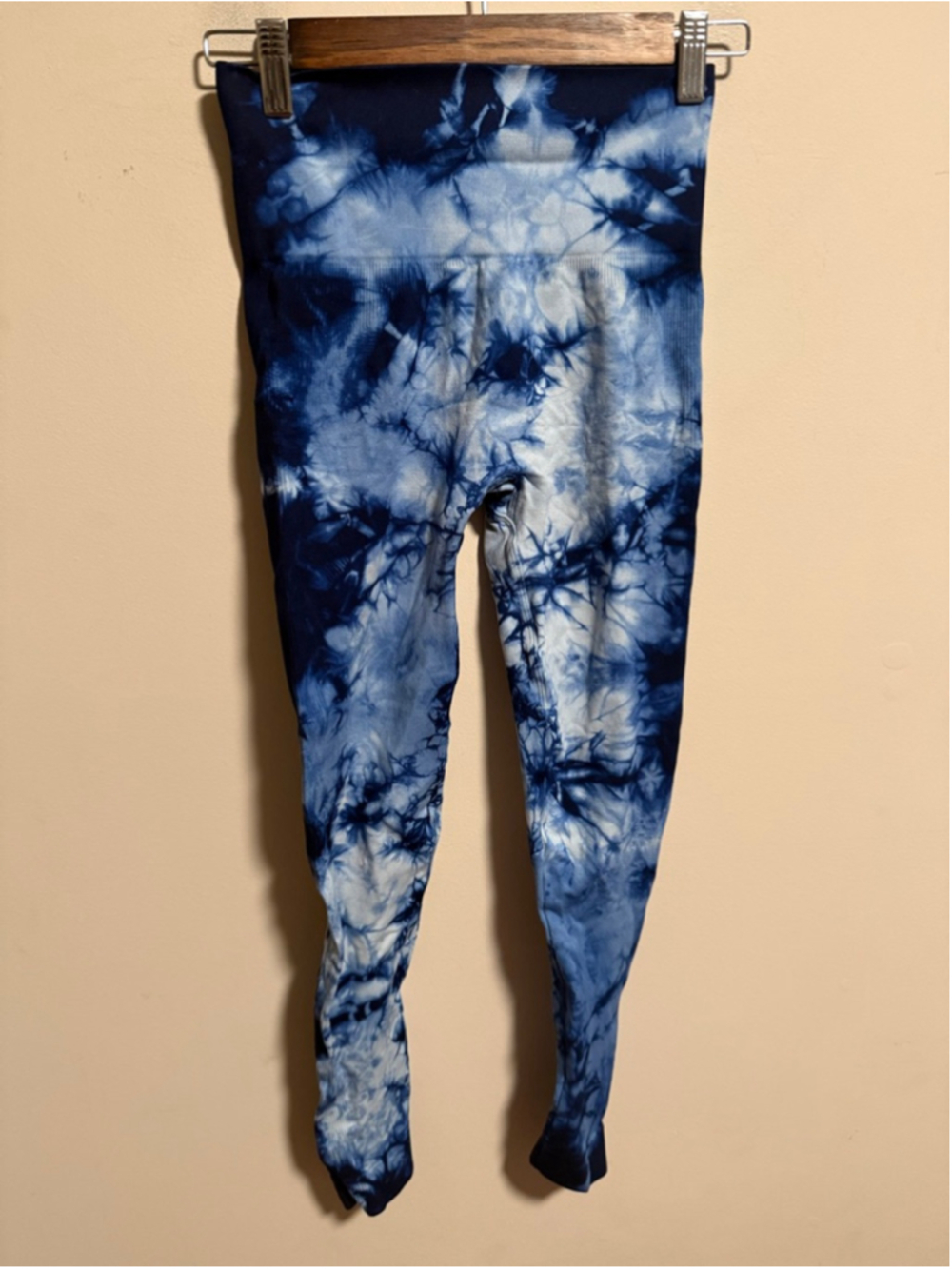 SetActive Blue Crush Shibori Tie Dye Seamless Legging- Size Small Medium